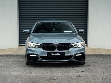 2020 BMW 5-Series - photo 2