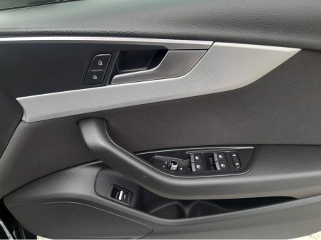 2018 Audi A4 - photo 23