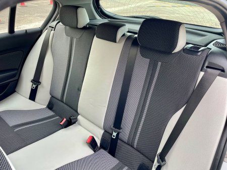 2017 BMW 1-Series - photo 20