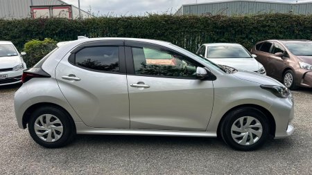 2020 Toyota Yaris - photo 11