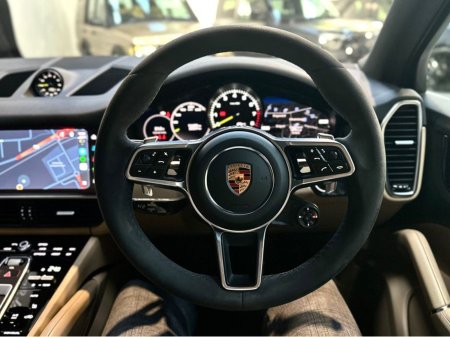 2022 Porsche Cayenne - photo 18