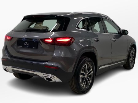 2026 Mercedes-Benz GLA - photo 3
