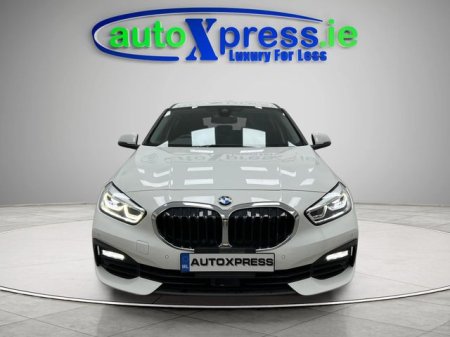 2023 BMW 1-Series - photo 3