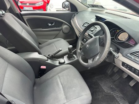 2012 Renault Fluence - photo 16