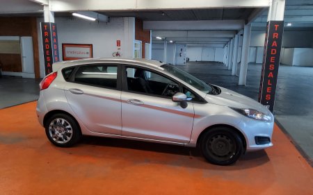 2013 Ford Fiesta - photo 8