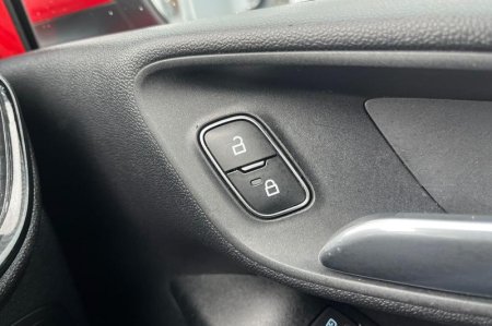 2020 Ford Fiesta - photo 30