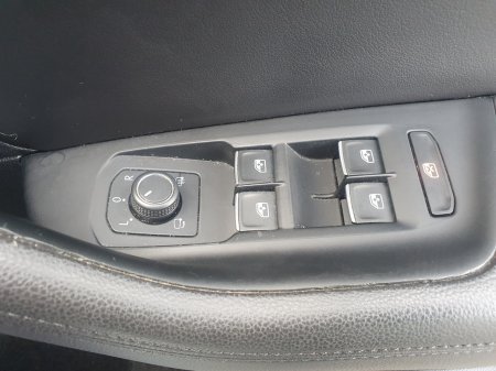 2017 Volkswagen Passat - photo 11