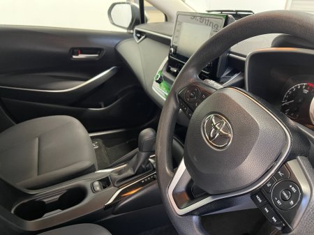 2020 Toyota Corolla - photo 8