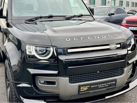 2025 Land Rover Defender - photo 6