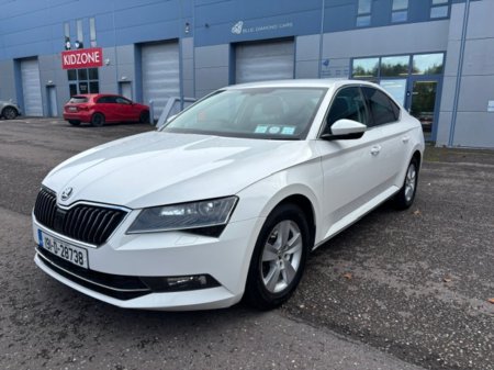 2019 Skoda Superb - photo 3