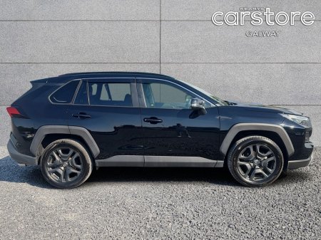 2023 Toyota RAV4 - photo 2