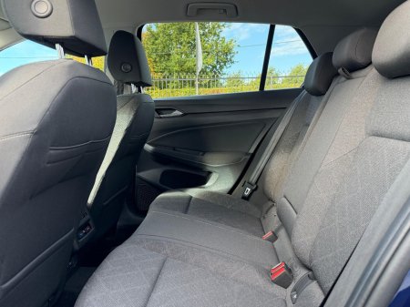 2021 Volkswagen Golf - photo 17