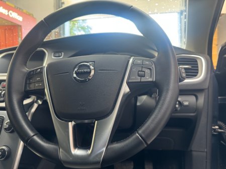 2018 Volvo V40 - photo 8