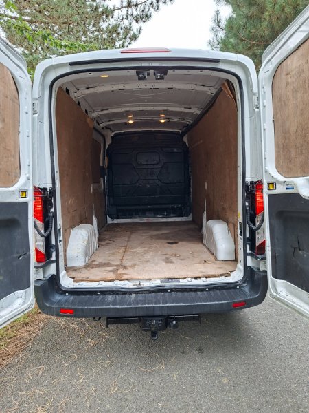 2020 Ford Transit - photo 7