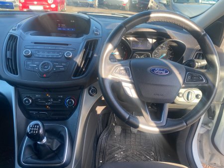 2017 Ford Kuga - photo 12