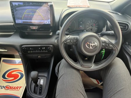 2021 Toyota Yaris - photo 20