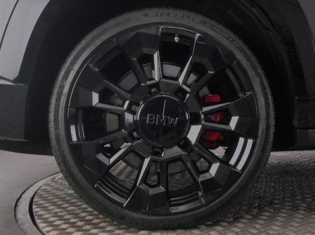 2024 BMW XM - photo 14