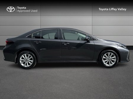 2023 Toyota Corolla - photo 3