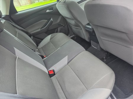 2011 Ford Focus - photo 9