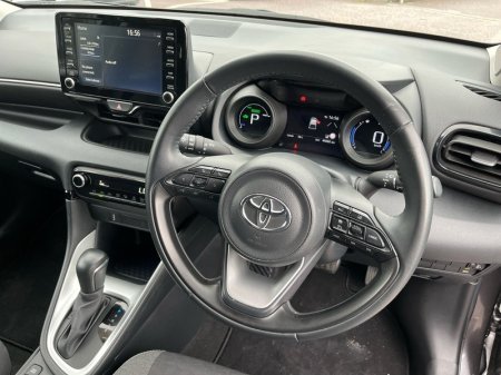 2024 Toyota Yaris - photo 9