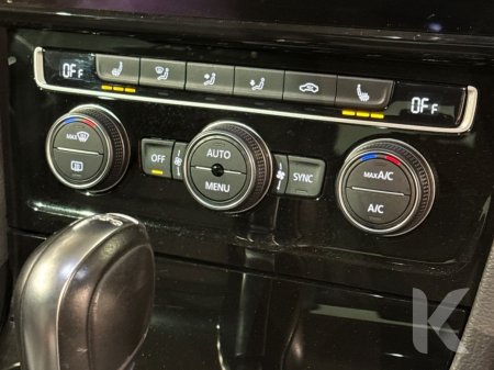 2019 Volkswagen Golf - photo 16