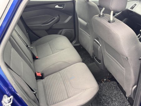 2017 Ford Focus - photo 10