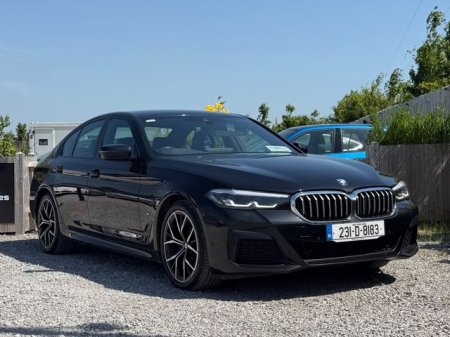 2023 BMW 5-Series - photo 4