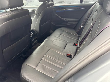2023 BMW 5-Series - photo 21