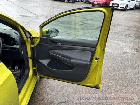 2021 Volkswagen Golf - photo 32