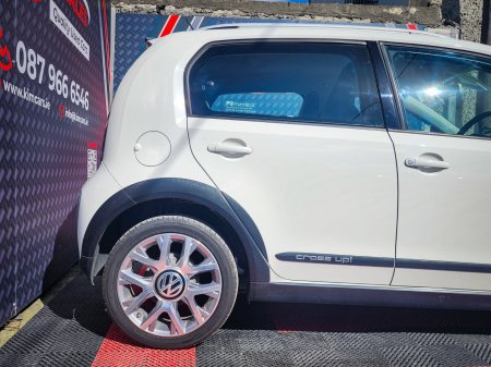 2015 Volkswagen up! - photo 8