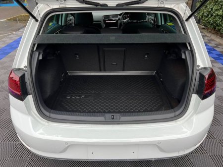 2020 Volkswagen Golf - photo 13
