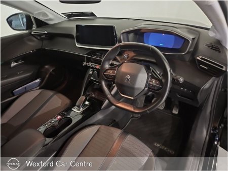 2021 Peugeot 208 - photo 2