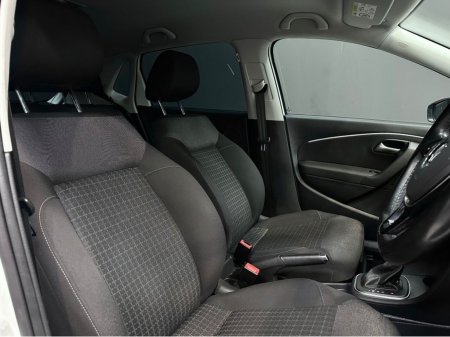 2016 Volkswagen Polo - photo 11