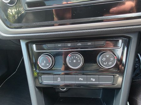 2016 Volkswagen Touran - photo 17