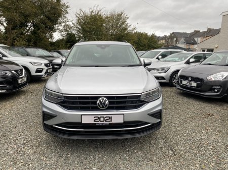 2021 Volkswagen Tiguan - photo 26
