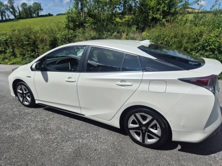 2017 Toyota Prius - photo 6