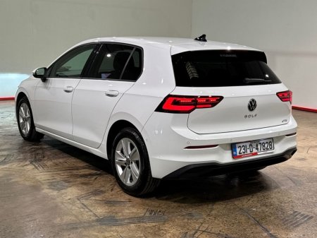 2023 Volkswagen Golf - photo 5