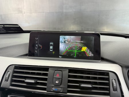 2017 BMW 3-Series - photo 29