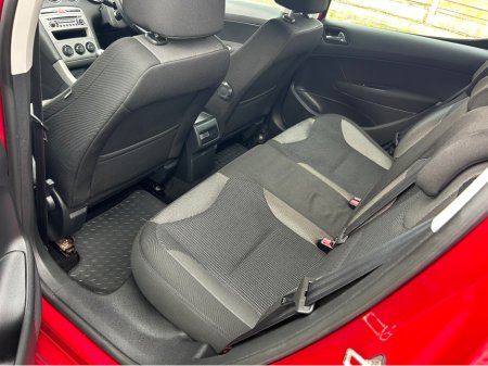 2012 Peugeot 308 - photo 13