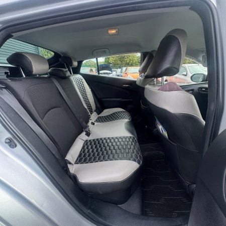 2022 Toyota Prius - photo 12