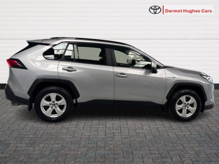 2019 Toyota RAV4 - photo 3
