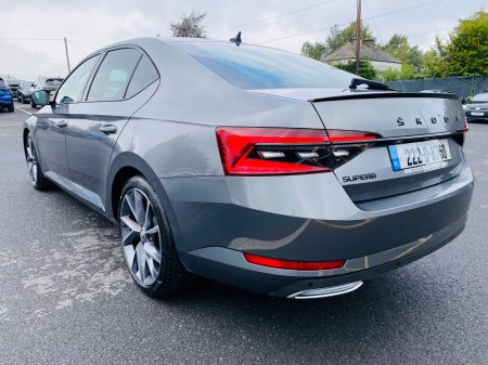 2022 Skoda Superb - photo 9