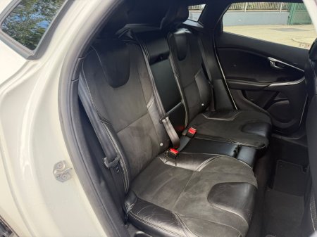 2017 Volvo V40 - photo 13
