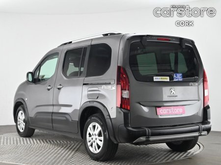 2021 Peugeot Rifter - photo 3