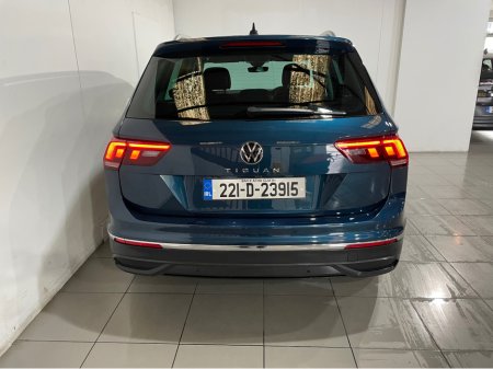 2022 Volkswagen Tiguan - photo 8