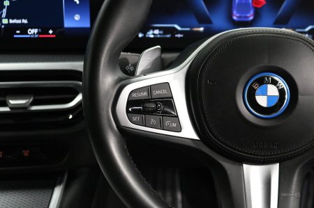 2023 BMW 3-Series - photo 20