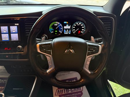 2021 Mitsubishi Outlander - photo 6