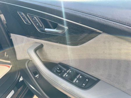2020 Audi Q8 - photo 19