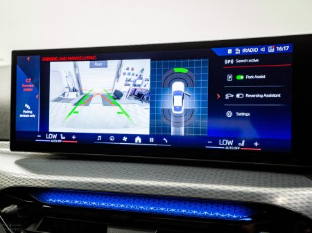 2025 BMW i4 - photo 17