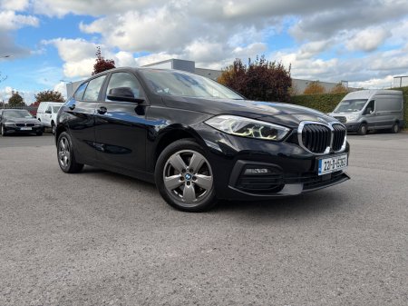 2022 BMW 1-Series - photo 7